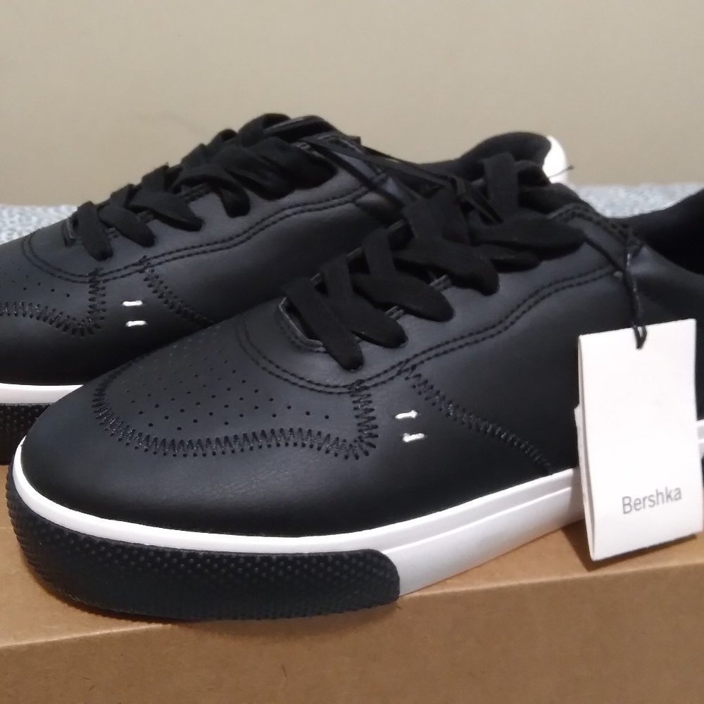 Bershka Wide Fit Men New Shoe with Tag